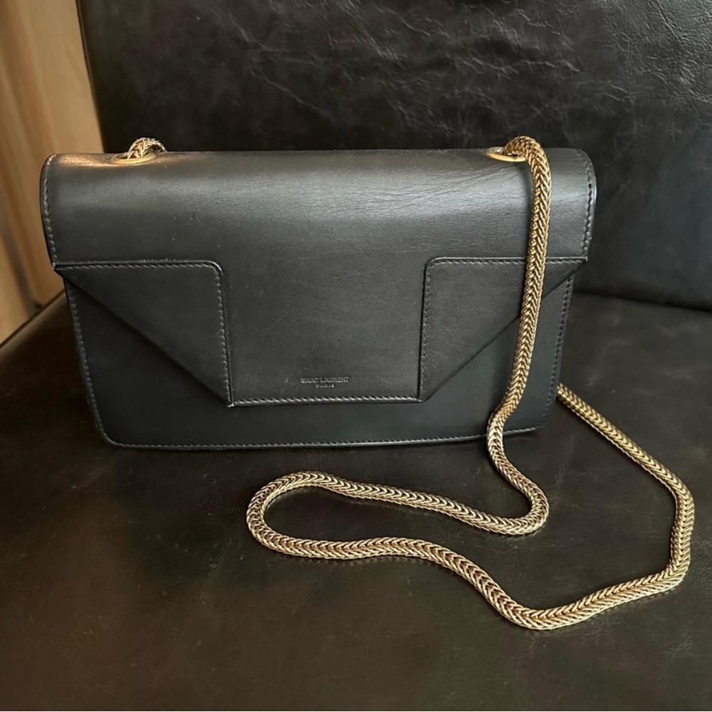 YSL 🤍 Saint Laurent Betty Bag